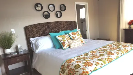 🌞Luxury East Facing Waterfront, Deck, Fishing, Near Yacht Club & Resort⛱ Отели рядом с достопримечательностью «Horseshoe Bay Resort - Ram Rock Course»