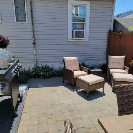 Studio Apartment steps away from beach