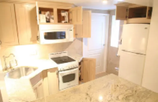The Secret In the Springs Hideaway, a luxury efficiency at the Legacy Trail