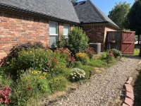 Cozy, cute studio! Safe and quiet neighborhood, Comfy bed; Near downtown! Hotels near The Walmart Museum
