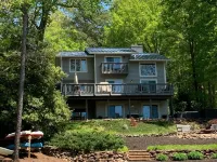 Amazing Views at Dragonfly! HOT TUB! Kayaks, BOUNCER w Slide, SUP's, Fire Pit! Ξενοδοχεία στην πόλη Bracey