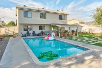 Mountain Oasis Home with Pool- Pet friendly