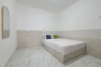 Urbanview Aurel House Cirebon Hotel dekat Jembatan tumaritis