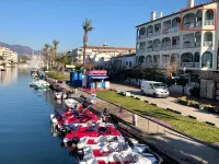 Le Marinola Empuriabrava Port - 69m2- Main canal view - Central beach 400m