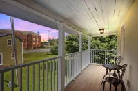 Sunshine Manor