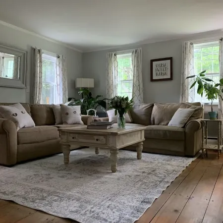 5 Bed 2Bath Fully Remodeled Farmhouse Near Beaches, Portland, Airport & Hiking