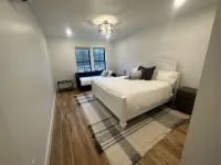 Brand New 2-Story Loft Residence Above Cranmore Mountain Lodge