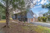 Newly Renovated Lake & Mountain View Home, Near I-75, Norris Lake & ATV trails