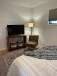 Beautiful and clean 2 BR (sleeps 6) apt 1/2 mile to Cooperstown All Star Village 웨스트 엔드 호텔