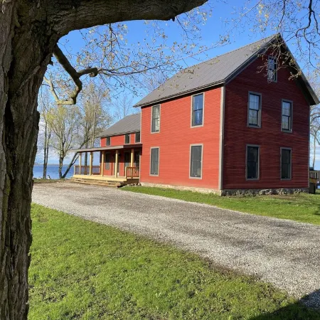 Red House Lodge Отели в г. Шамплейн