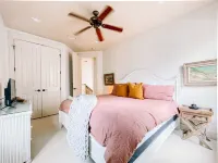 Sand Reef Cottage ~ 30A • Grayton Beach • Western Lake • Bike • Pool