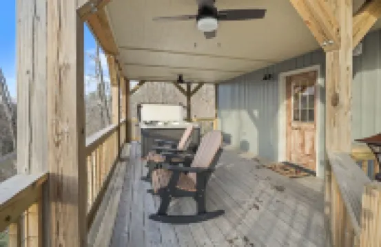 New 2bd Villa with Stunning views of Wears Valley