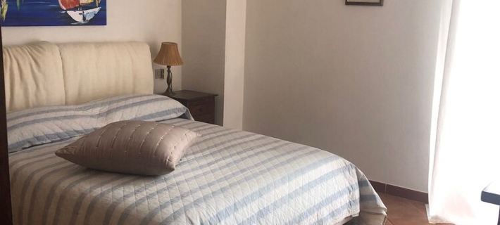 Gli Ulivi, Luxury Villa with private heated swimming pool, Jacuzzi, free WI-FI カスティアーダスのホテル