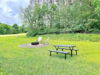 Cozy Country Get Away Suite with a view of the Enchanted Mountains Отели рядом с достопримечательностью «Парк штата Ред Хаус Бич эт Аллегани»