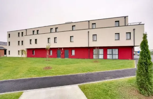 康福洛什英式酒店