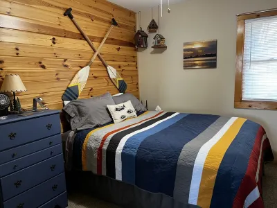 Fish Hook Cabin-Cozy cabin on Lake Osakis with sunsets, fishing & nature abound
