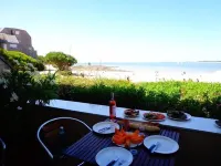 Bright apartment with views of the beach at 20 meters La Rochelle Les Minimes