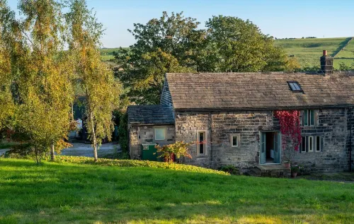 Characterful property with 5 acres of land in the hills above Hebden Bridge Hotels in Hebden Bridge