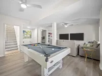 Sea Glass West - Upscale Beachfront Retreat & Pool