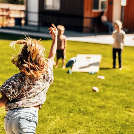 Secluded South Getaway Sleeps 43+ Clubhouse, Reunions, Dinosaur Quarry nearby Отели в г. Винта Каунти