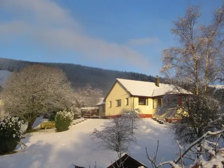 Maybank self catering sleeps 8, pets welcome. Отели в г. Форт-Уильям