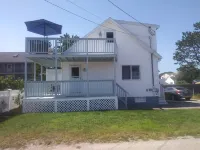 Entire House!  Beach Views . Less then a 1 minute walk to the Beach. Hotels near Blue Ocean