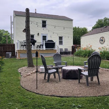 Cozy and completely updated The Farmhouse at Lanterman's Village