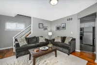 Scenic hiking in Cuyahoga Valley National Park! 1BR house, central air & laundry