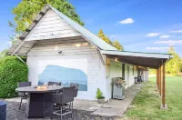 Peak View - Outdoor Dining w/Fire Table - Close to Downtown & OSU