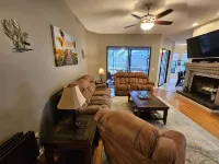 Serenity Springs Nature Escape Propane Heated Pool Home Hotels in Riverview