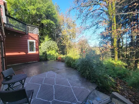 All the amenities of home with no cleaning fees and first breakfast included!