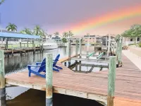 Dream Catcher, Where Your Dreams Come True! Beachy Waterfront Villa Heated Pool