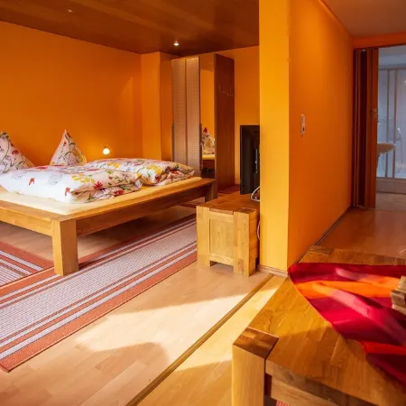 Vacations with Friends - the All-Round Carefree Package for Your Vacation! 4 Stars