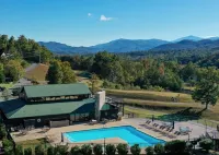 TOWNSEND SUNRISE DREAM Pavilion, Hot Tub, Arcade Games, Theater Room, Bunk Room!