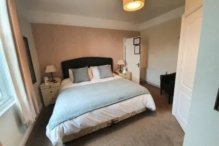 Westfield House - Characterful 7 Bedroom Townhouse Отели рядом с достопримечательностью «Catgill Farm»