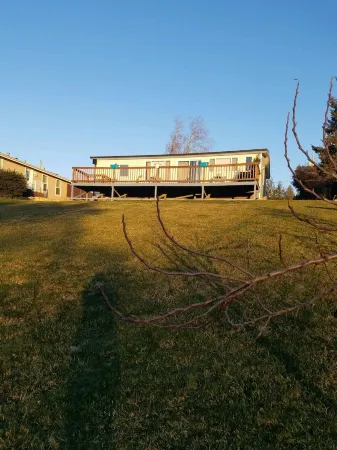 2 bdrm, Mt Baker, San Juans, WWU, Sea to Ski race,  Canada, Golf, Refineries Отели рядом с достопримечательностью «Silver Reef Casino»