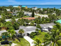 Beautiful Island Home away from home.