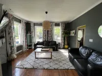 Coastal family sized! Central to attractions!  Long term ask for rate. Workspace