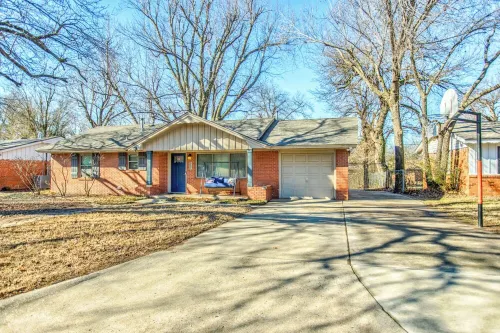 Crimson & Cream Cottage on Campus!