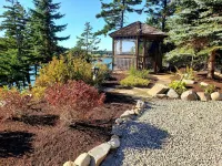 Sunset Cabin by the Sea: Log cabin w/ stunning ocean views. Unwind in paradise! - Hytter