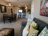 🌟Lakeside Getaway Luxury Waters Condo @HSB Resort Near Yacht Club Pool HotTub🌟 Hotels in Llano County