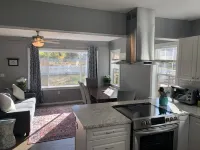 Whitetail cottage! 🦌 Spacious home with game room. Near OIT and SkyLakes. Hotels in Altamont