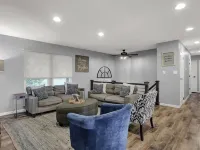 Dwntwn Westfield Family home close to GrandPark and local entertainment Hotels in Westfield