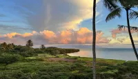 Old Hawaii at Its Best Molokai Wavecrest Resort with Ocean and West Maui Views