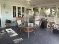 2/1 Vero Beach Getaway Hotel a West Vero Corridor