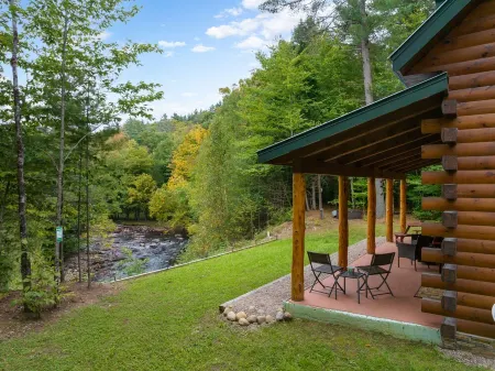 The River Pines Отели в г. Уотсон