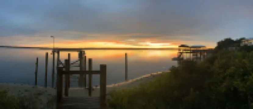 Waterfront Suite, Dogs Are Cool! No Pet Fee!