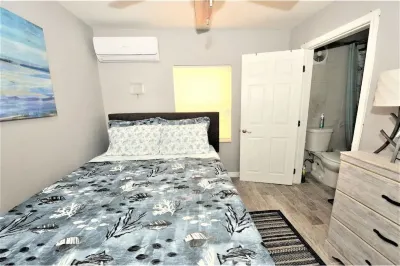 MadieraC2 Waterfront & 2-3 minutes' Walk to the Beach