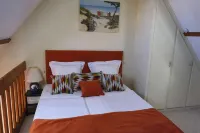 Flat with seaview - 50m from beach- 3/4 persons