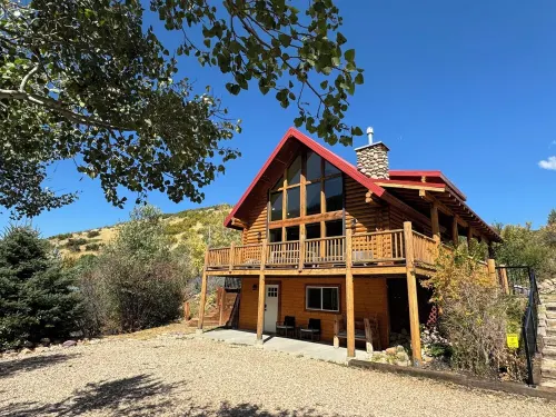 Luxury Cabin at Mirror Lake Retreat 사막 호텔